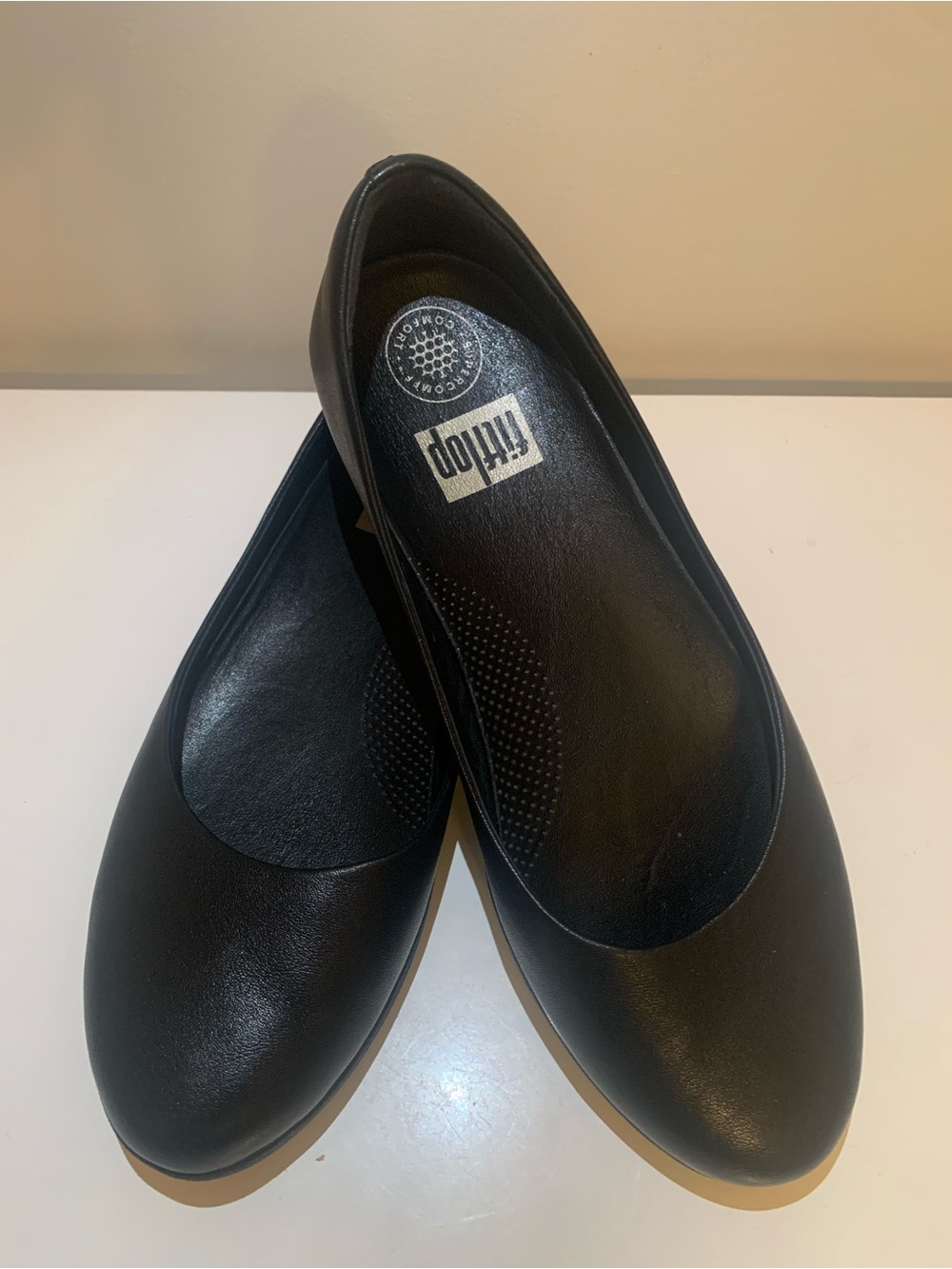 Fitflop black leather ballerina flat